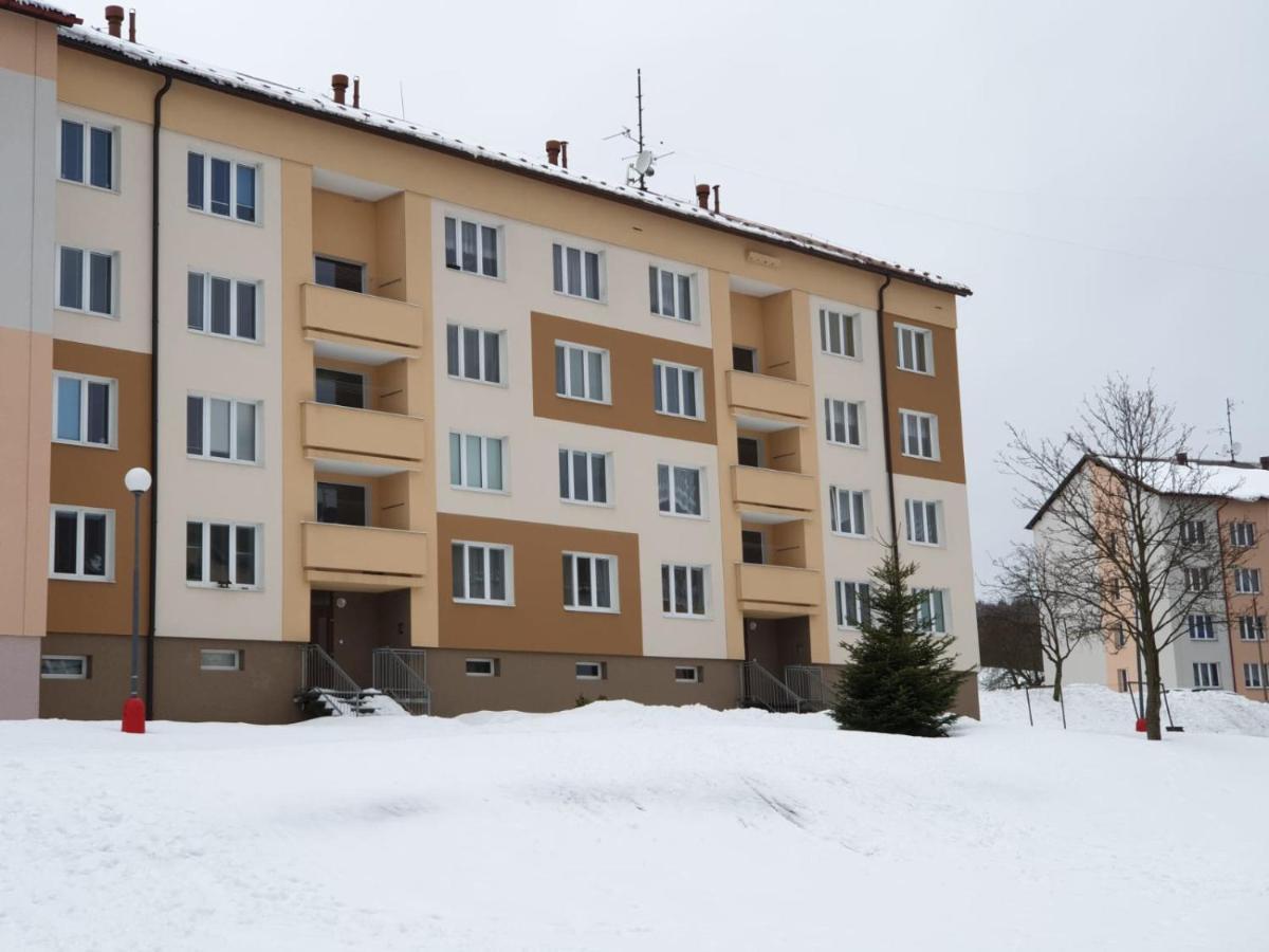 Family Apartman Kovarska Екстер'єр фото